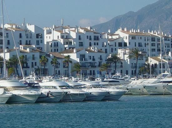 Puerto Banús Marina